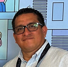 Julio M Cruz