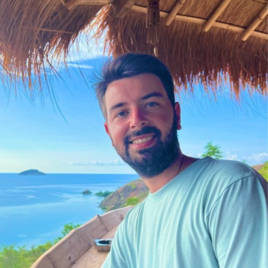 Paul DeLucia